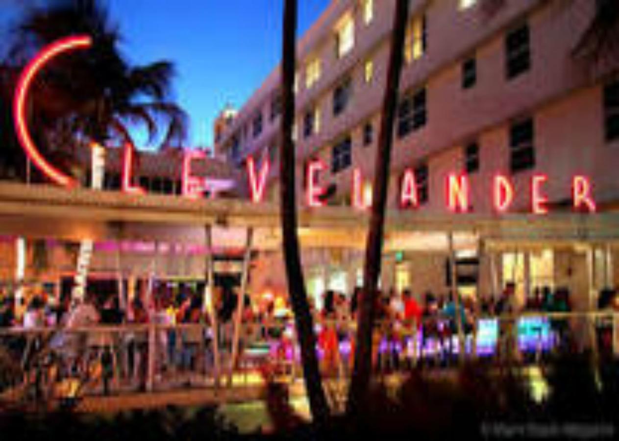 Ensuite Apt On Collins Ave Miami Beach Esterno foto